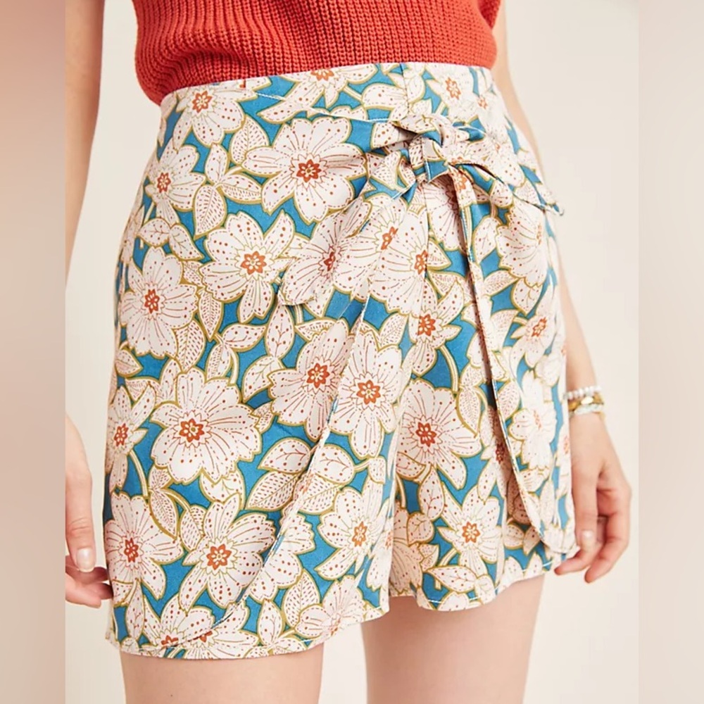 Anthropologie Georgina Floral Wrap Skirted Shorts Size XS